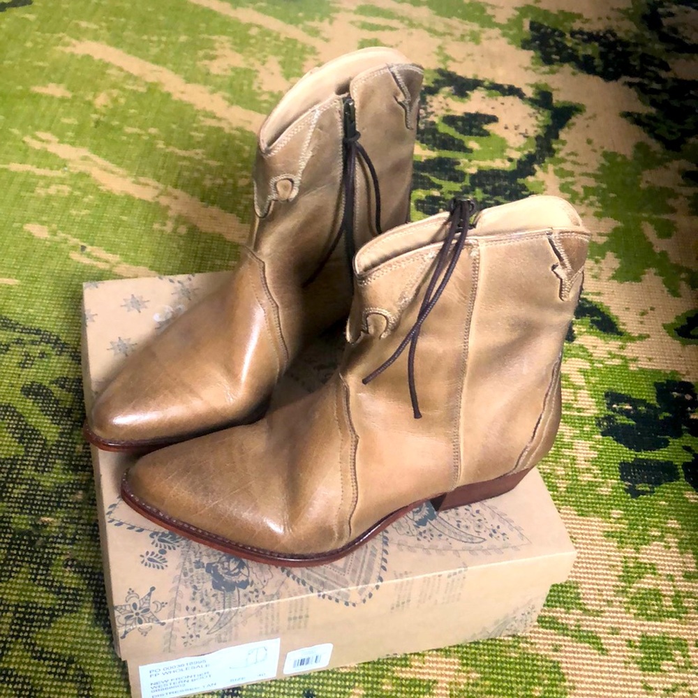 Free People Tan Leather Western Booties Frontier 9
